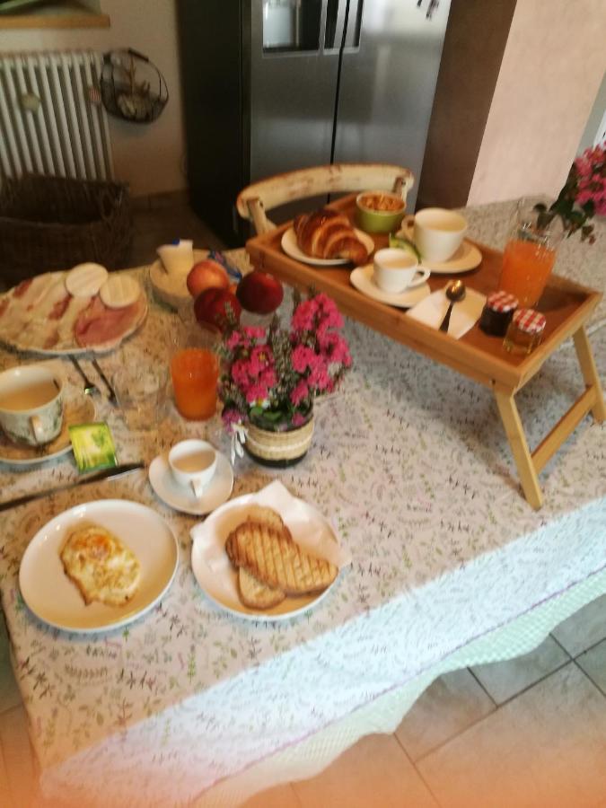 Bed and Breakfast A Casa di Anna Cortemilia Esterno foto