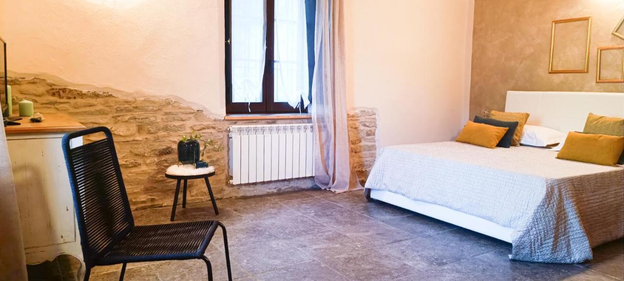 Bed and Breakfast A Casa di Anna Cortemilia Esterno foto